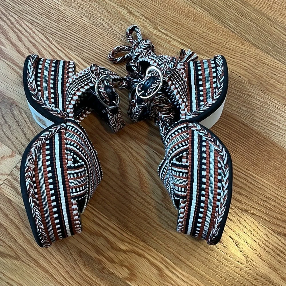 Free People x Amambaih Beatriz Wrap Sandals Size 36 EU NEW